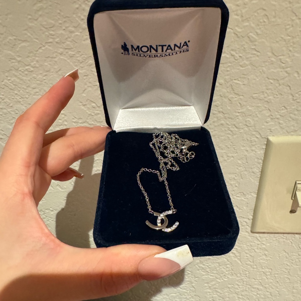 Montana sliver smith necklace
